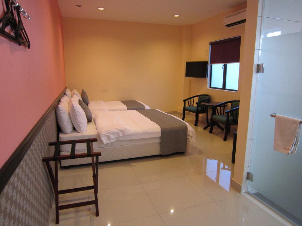 Oyo 151 Twin Hotel Куала-Лумпур Экстерьер фото