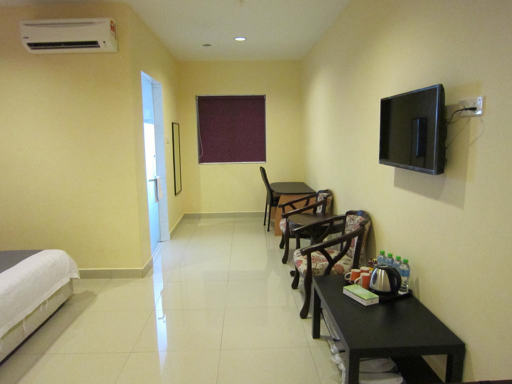 Oyo 151 Twin Hotel Куала-Лумпур Экстерьер фото