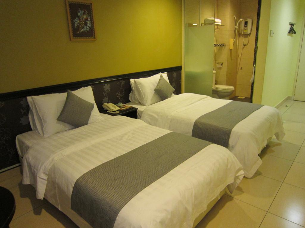 Oyo 151 Twin Hotel Куала-Лумпур Экстерьер фото